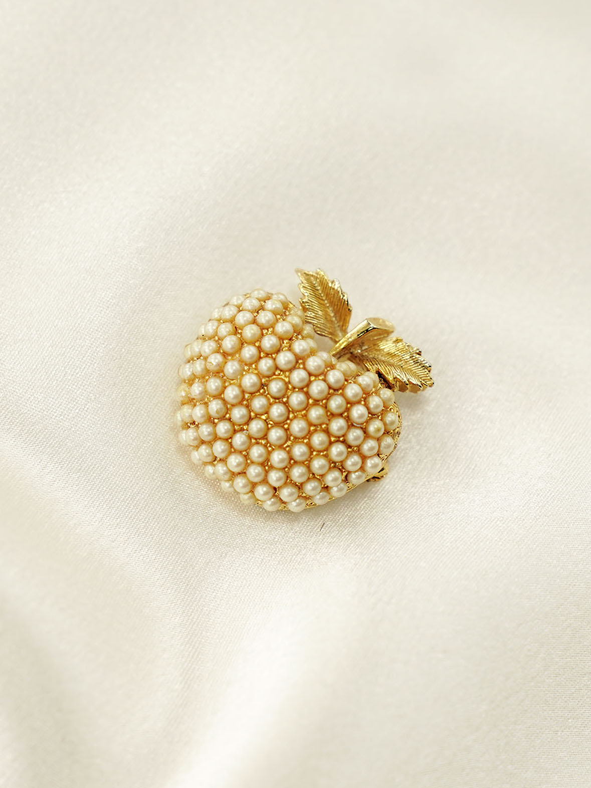 apple pearl brooch